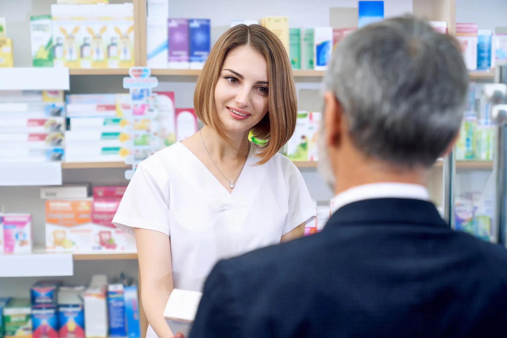 How a Specialty Pharmacy Billing Company supports White and Brown bagging